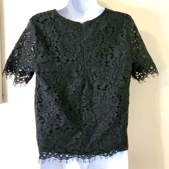 Women's Medium Ellison Blouse Lace Scalloped NWT - Picture 2 of 4